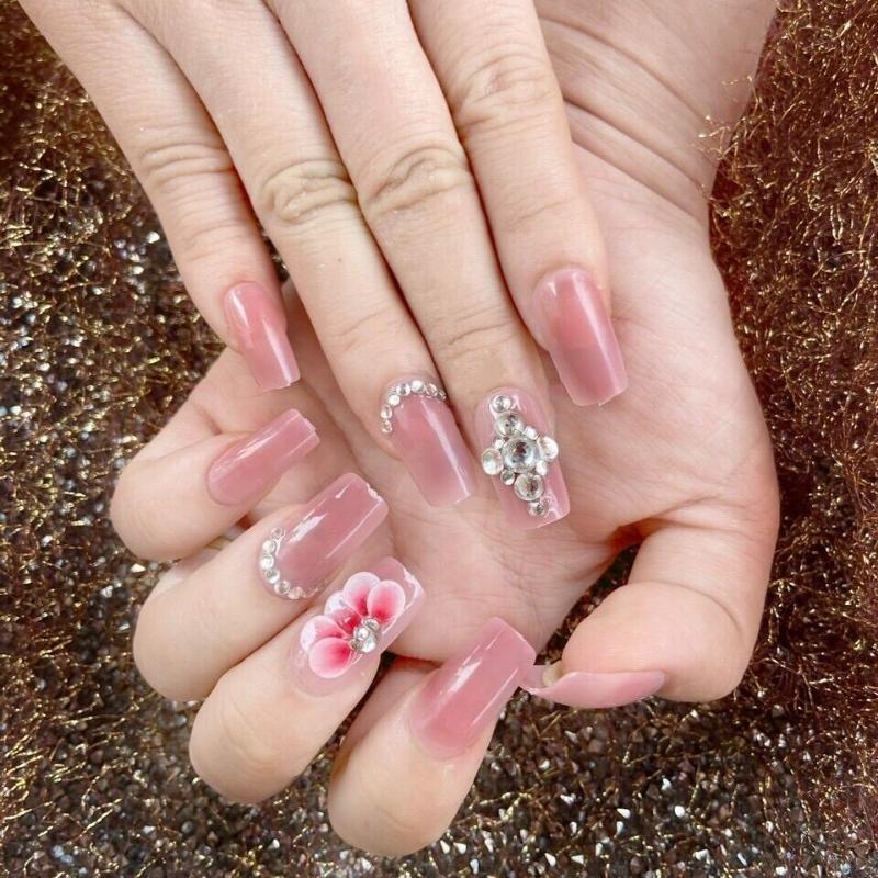 Móng Hồng Thạch Hoa