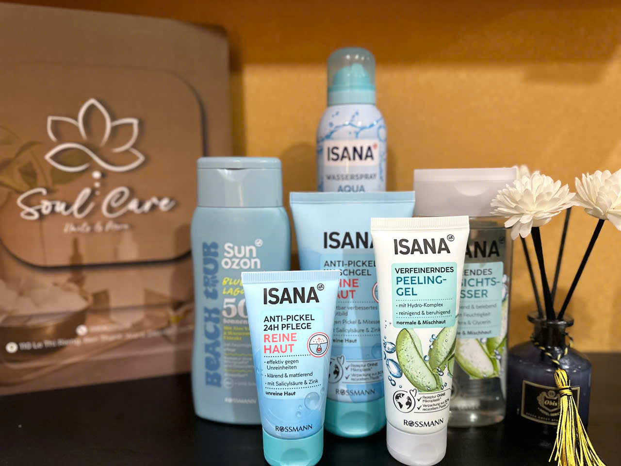 150+ Mẫu móng chân đẹp, mẫu nail chân hot trend tết 2025 39 Bảng Giá Dịch Vụ Làm Nails Tại Soul Care Spa