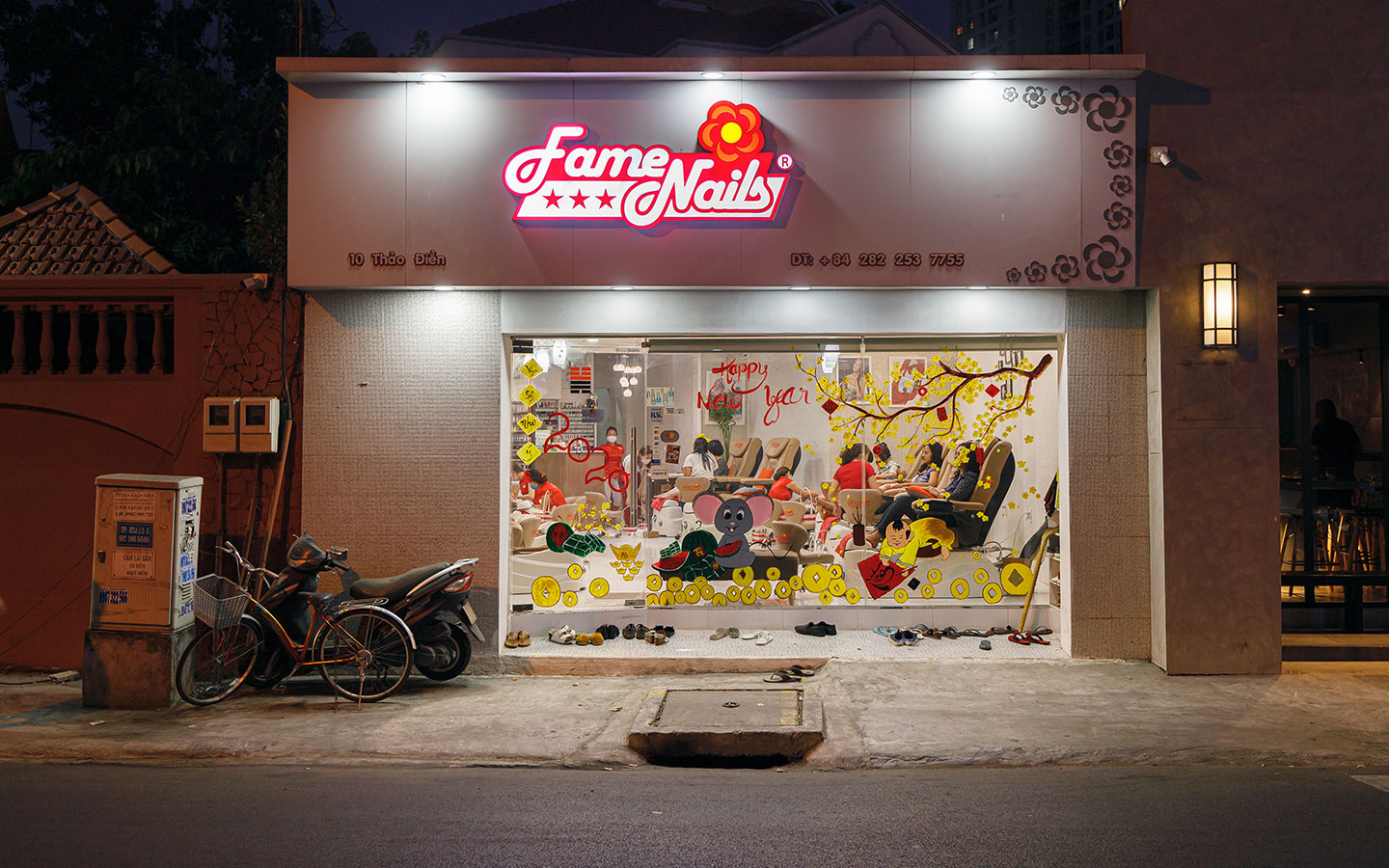 Fame Nails – Unique and Detailed Nail Art