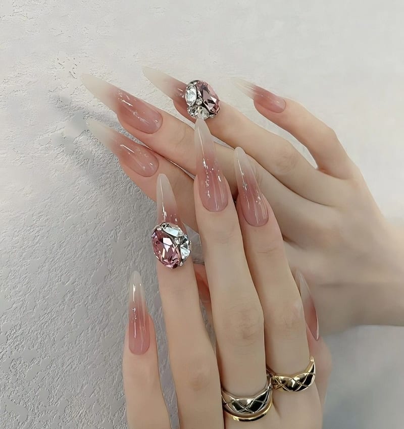Top 50+ mẫu nail cô dâu thanh lịch giúp nàng nổi bật 61 Nail Cô Dâu Màu Nude
