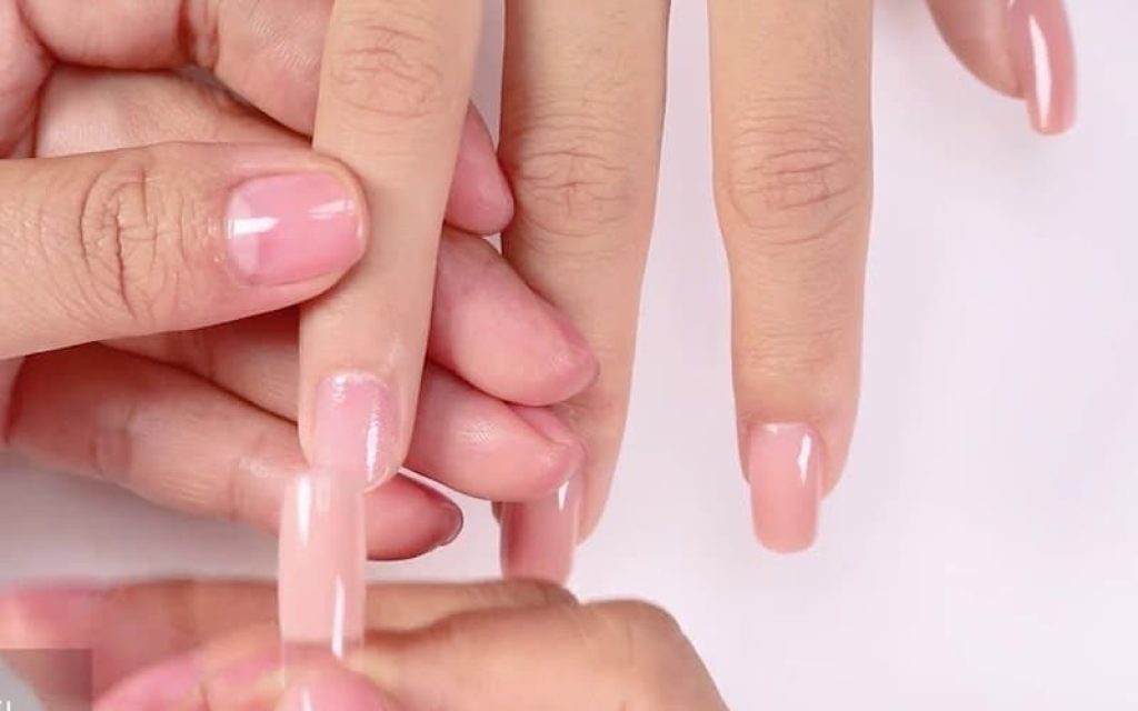 Mẫu Nail Đắp Bột Đơn Giản