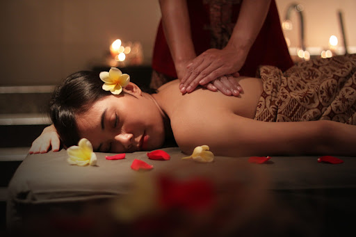 Dịch vụ Nail, Massage Body, Massgae Chân – Soul Care